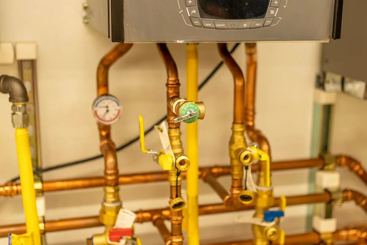 Licensed technician providing Emergency Plumbing for a homeowner in Valinda